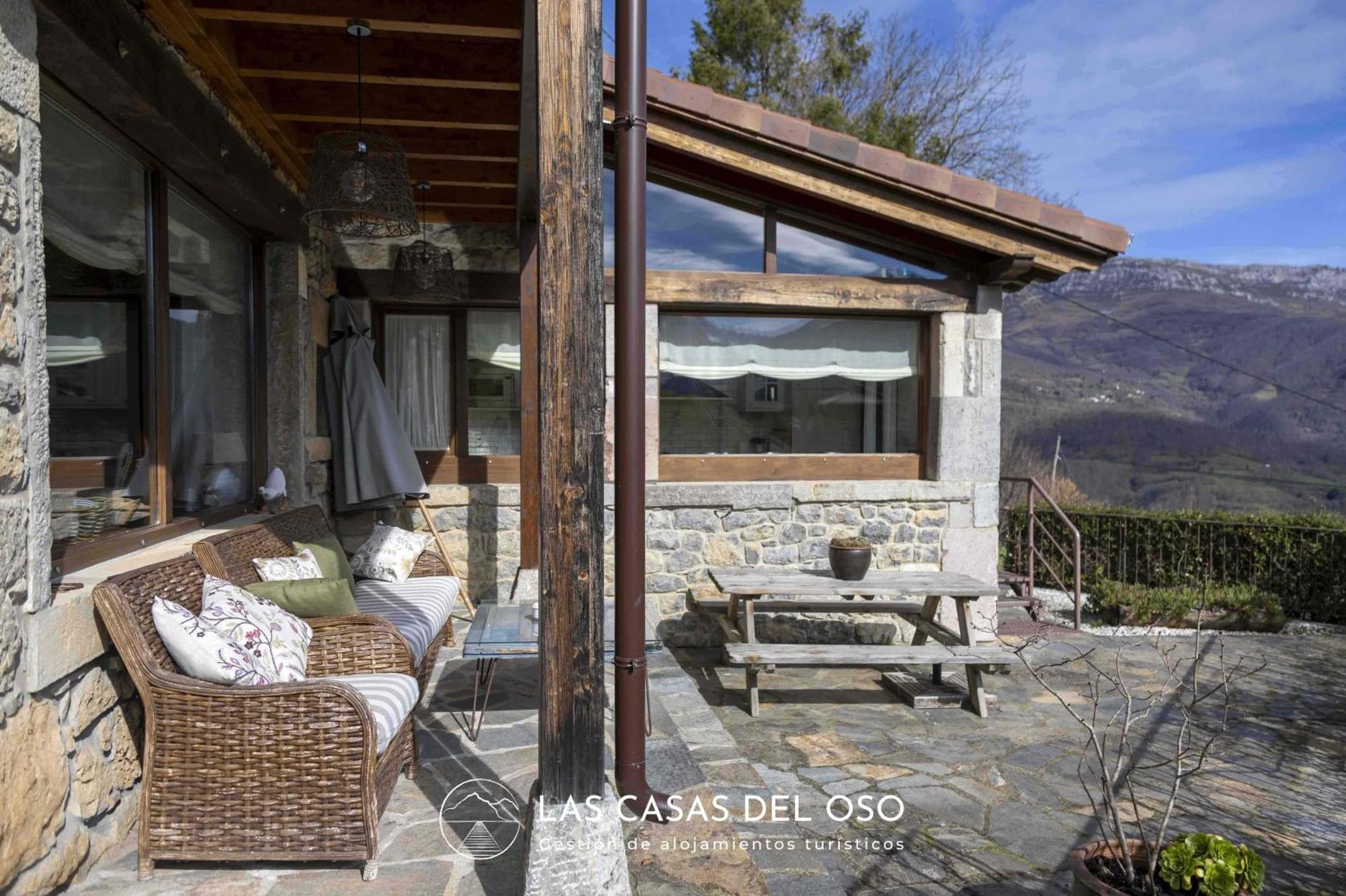 El Mirador De San Trocaya - Las Casas Del Oso Villamarcel Exterior foto