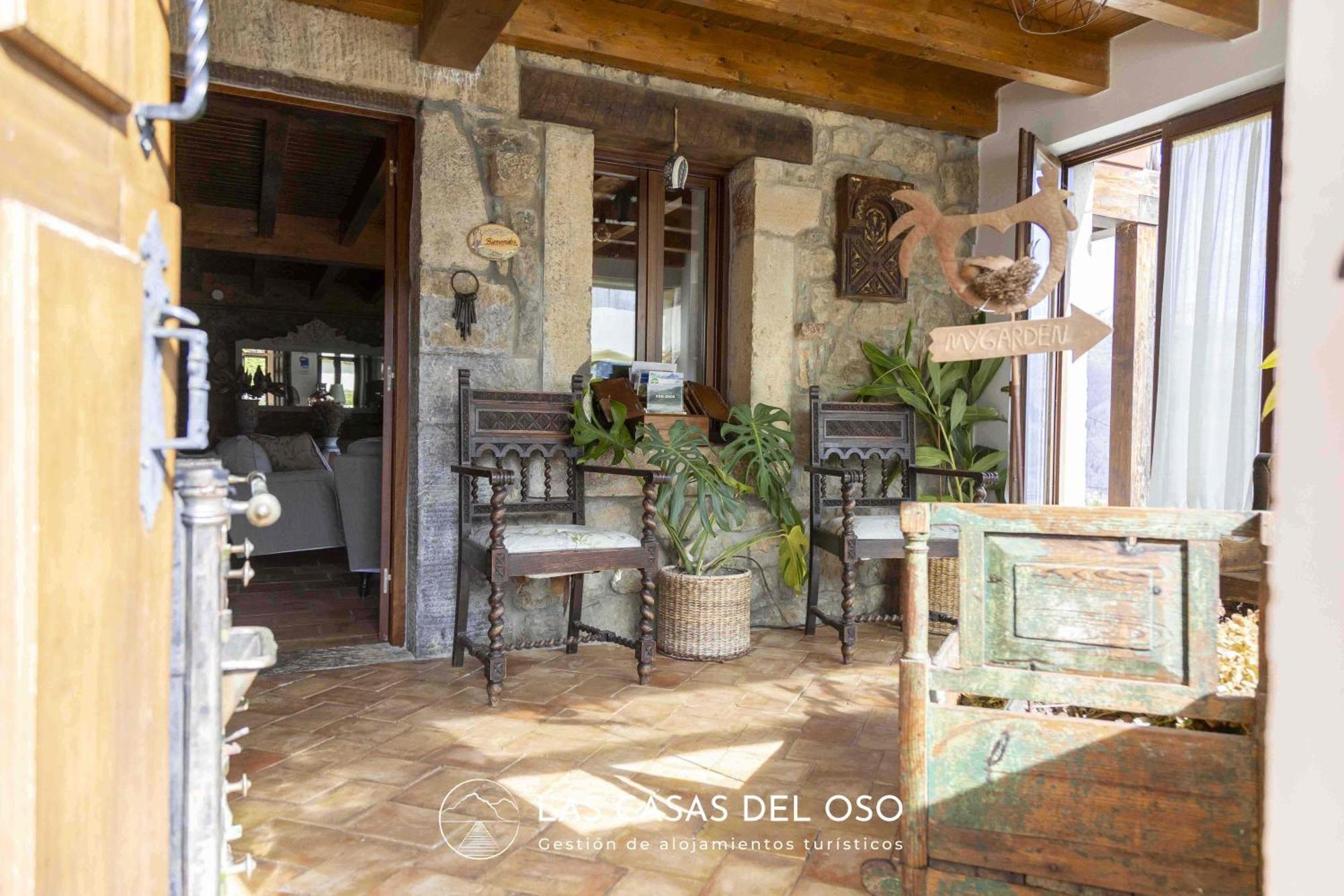 El Mirador De San Trocaya - Las Casas Del Oso Villamarcel Exterior foto