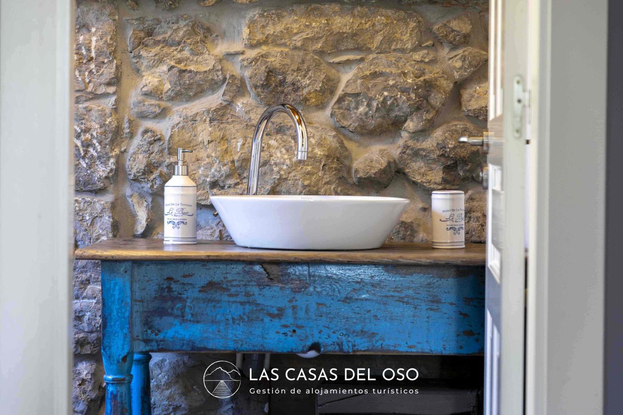 El Mirador De San Trocaya - Las Casas Del Oso Villamarcel Exterior foto